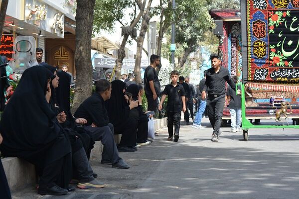  انا علی العهد، ما نسل ظهوریم