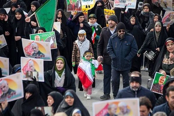 راهپیمایی باشکوه ۲۲ بهمن در کرمانشاه 