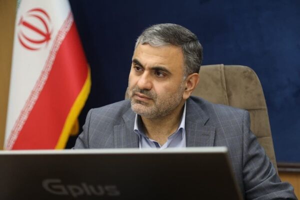 نسل آینده باید زیست در جهان هوش مصنوعی را بیاموزد/ آموزش هوش مصنوعی به بیش از ۲ هزار دانش‌آموز در ۲۱ مدرسه سمای تهران 