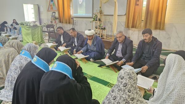 برگزاری محفل انس با قرآن کریم