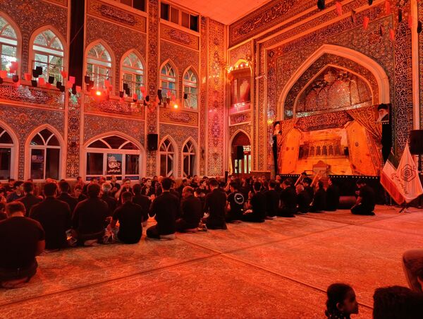 برگزاری مراسم عزاداری شب عاشورا در تکیه ابوالفضلی نیشابور 