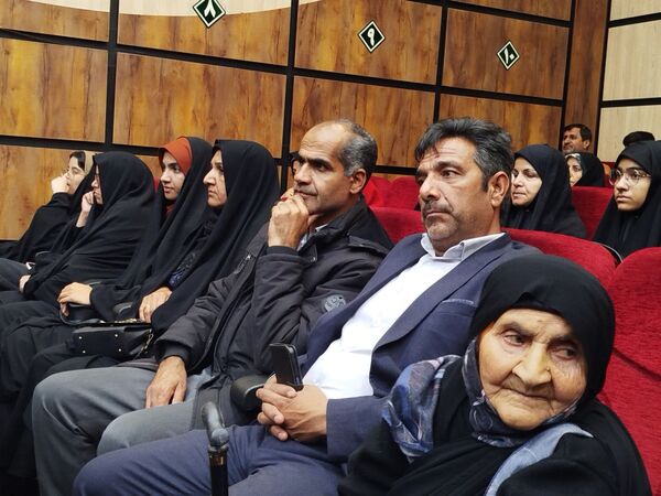 مراسم رونمایی از کتاب هجران یعقوب در کاشمر