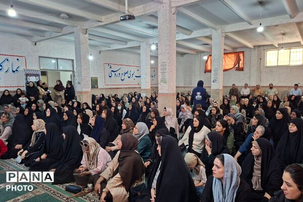 انتخابات انجمن اولیاء و مربیان در دبیرستان جوادالائمه