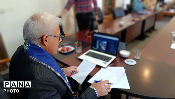 نشست مجازی کارکنان در سالروز تاسیس سازمان دانش آموزی 