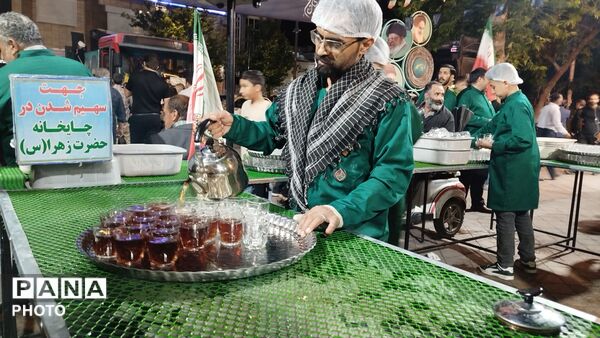 هشتاد و پنجمین شب از فعالیت چایخانه فاطمه الزهرا در قاب پانا 