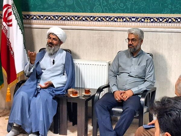 دیدار جمعی از ورزشکاران با امام جمعه کاشمر