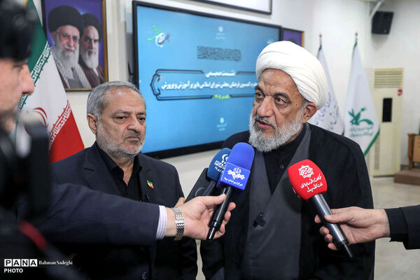 دیدار صمیمی وزیر آموزش و پرورش با اعضای کمیسیون فرهنگی مجلس شورای اسلامی