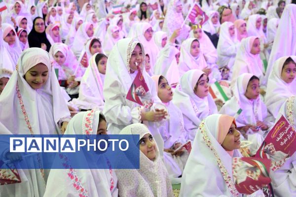 جشن تکلیف ۵۰۰۰ نفری دختران تبریز