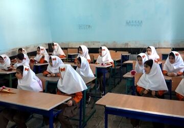 برگزاری جشن شکوفه ها در آبدانان 
