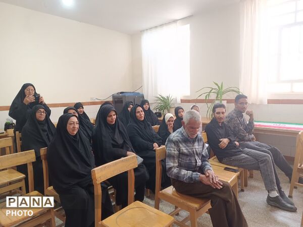 آیین گرامیداشت چهلمین روز شهادت رهبر در کتابخانه «تاج فیروز» مروست