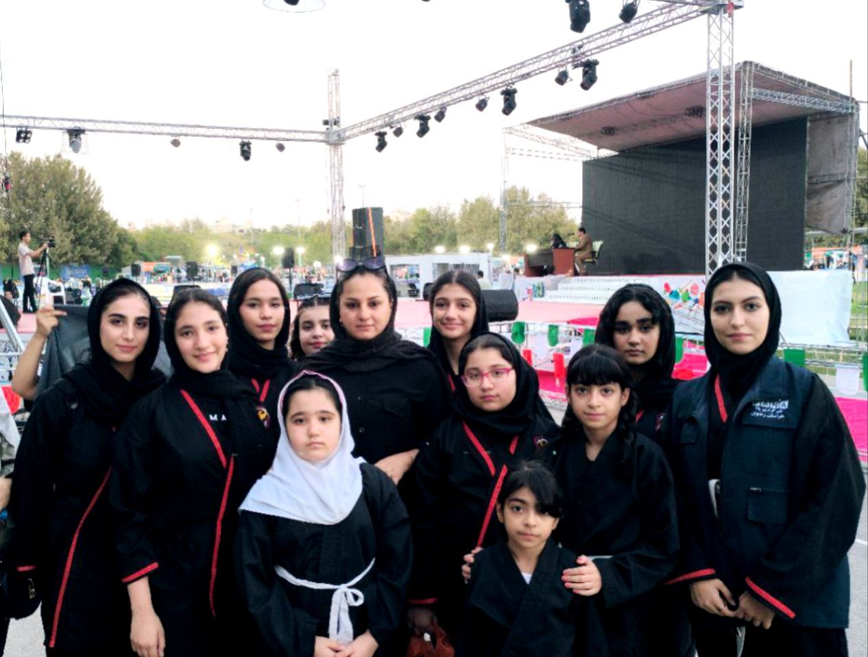 میدان‌نمایی رزم‌آوران طوس در قلب مشهد