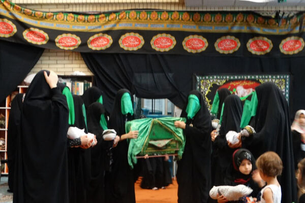 همایش شیرخوارگان حسینی، لاله‌های سرخ در آغوش مادران