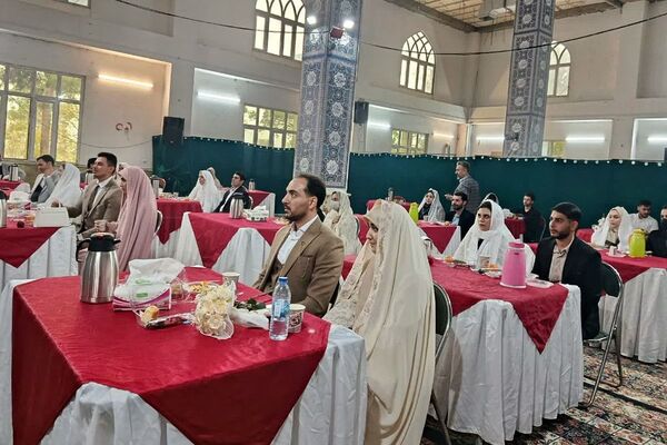 ازدواج آسان در امامزاده حضرتین به مناسبت روز مادر با حضور 300 زوج