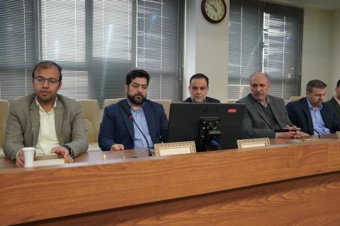یکصد و هشتاد و پنجمین جلسۀ شورای آموزش و پرورش استان اصفهان
