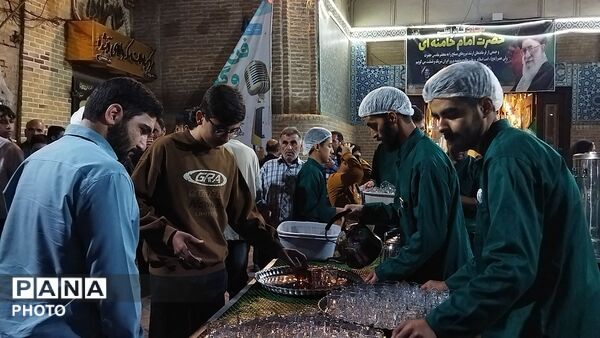 چایخانه فاطمه الزهرا در هشتاد و دومین شب از اجتماعات مردمی نیشابور 