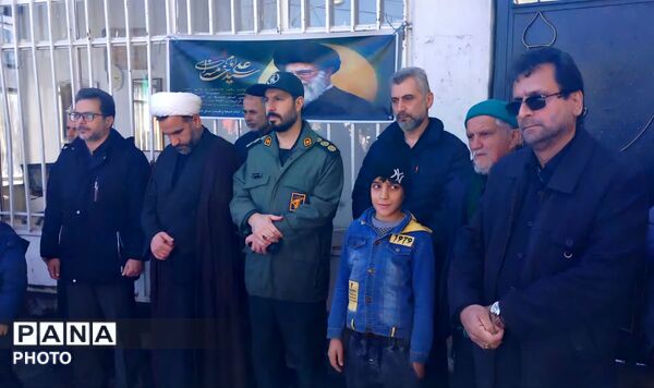 بر پا نگه داشتن مکتب زینب(س) توسط بانوان خشکبیجاری