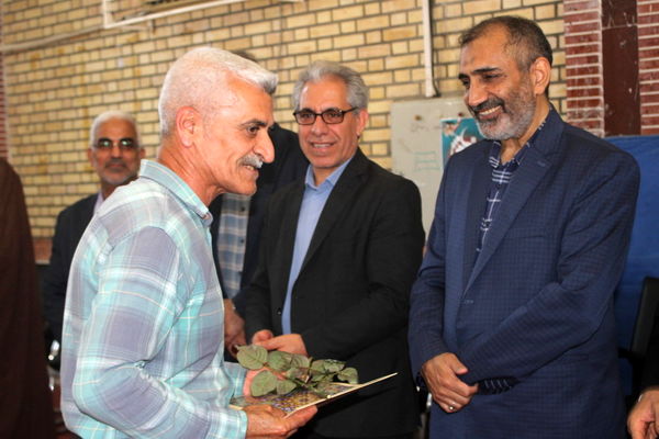 زنگ سپاس معلم در دبستان معینی بوشهر