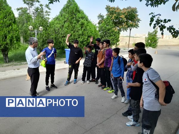 روزی پرانرژی برای پسران ناحیه یک زنجان و منطقه ایجرود در اردوی دانش‌آموزی یک‌روزه