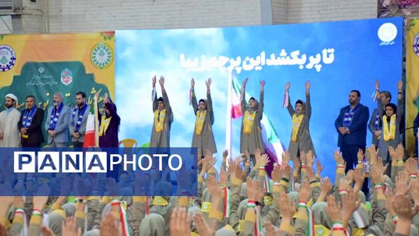 درخشش یاوران مقاومت، دختران انقلاب، در شهرستان شازند استان مرکزی