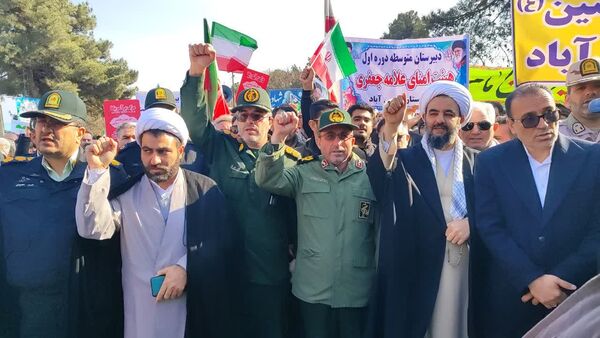 راهپیمایی عظیم 22 بهمن در شهرستان مرزی پارس آباد 