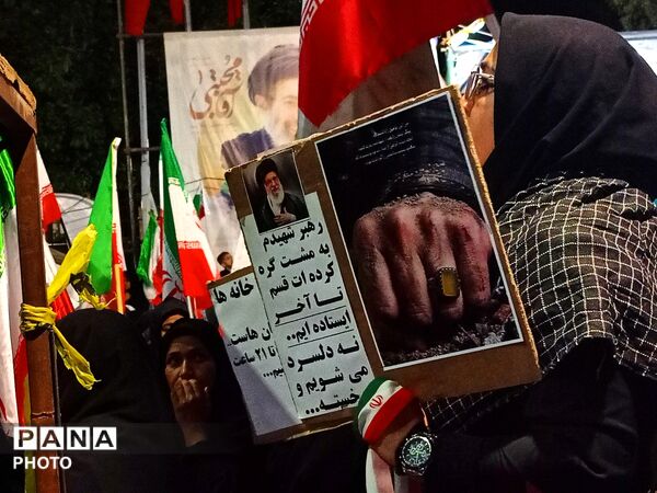 خاص ترین قاب های پنجاه و دومین شب از اجتماع مردمی در کاشمر 