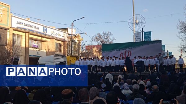 مهمانی کیلومتری اعیاد شعبانیه در خیابان امام خمینی نیشابور 