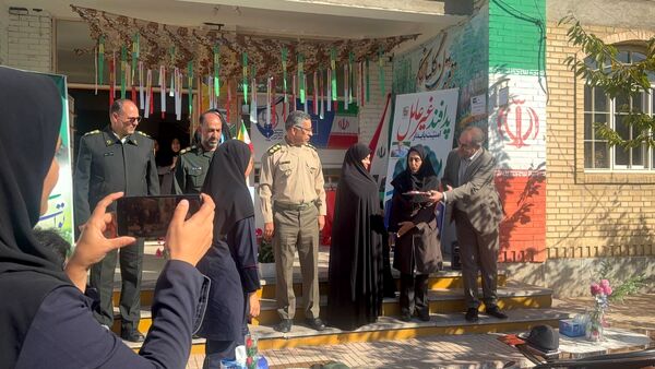گرامیداشت هفته پدافند غیر عامل در مدرسه خضرا 