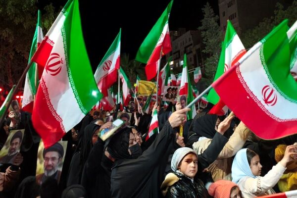 باید با عوامل مخرب وحدت ملی قاطعانه برخورد شود
