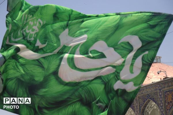 حال و هوای زائران حریم مطهر رضوی در تاسوعای حسینی