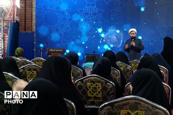 نمایشگاه قرآن و عترت فصل تازه‌ای از معرفت در شهریار