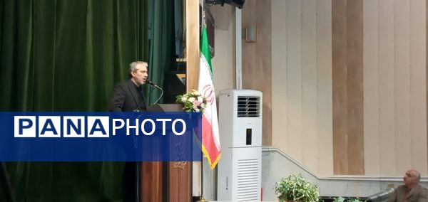 کاشان، مقصد اولین سفر شهرستانی مدیرکل آموزش و پرورش استان اصفهان