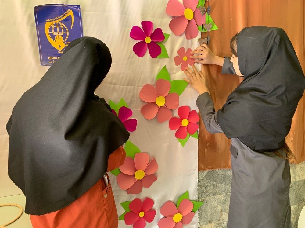 شروع فضاسازی مدرسه انقلاب در دبیرستان گلستان