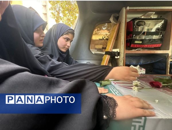 افتتاح وتشکیل سنگر رفافت در دبیرستان دخترانه امام حسین (ع) واحد۳