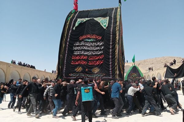  جلوه‌هایی از عزاداری مردم بنادکوک در روز شهادت امام رضا(ع)