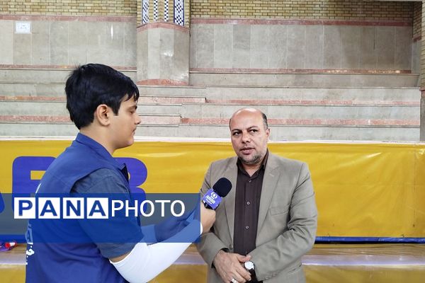 برگزاری اردوی انتخابی تیم ملی دانش آموزی فوتسال با حضور جمعی از مسئولان در ناحیه دو شهرری 