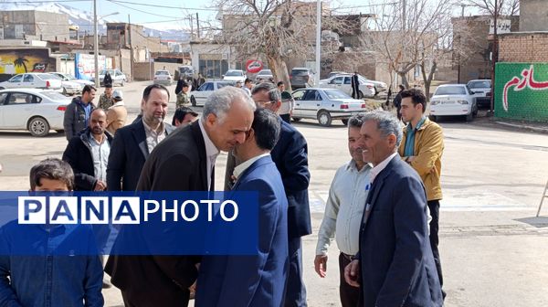 نماز عبادی سیاسی جمعه  شهر خور در روستای بوژمهران 