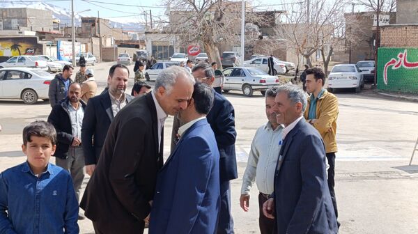 نماز عبادی سیاسی جمعه  شهر خور در روستای بوژمهران 