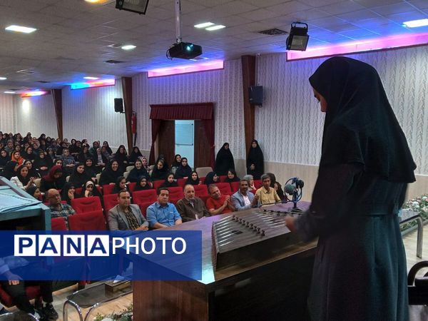 اولین جلسه مشاوره‌ای تحصیلی دبیرستان نمونه فرهنگ حاج حسین عربخانی