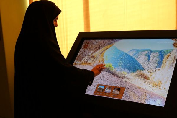 بازدید اعضای گروه ایرانِ جان از موزه ملی ایران 