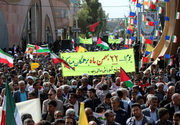راهپیمایی ۲۲ بهمن در شهرستان دارالصابرین بم 