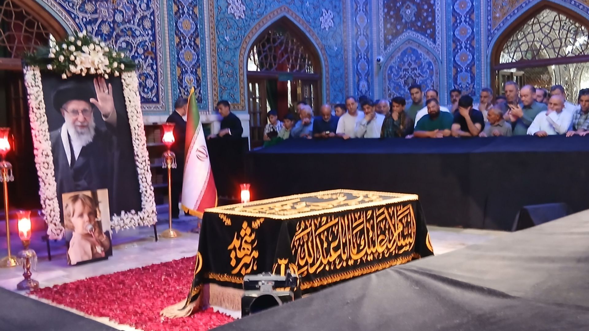 در پناه شاه خراسان