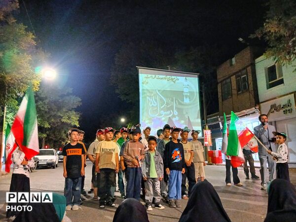 ادامه اجتماعات شبانه، از سرودخوانی تا شهید شناسی