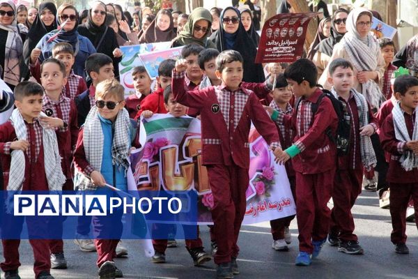 فریاد استکبارستیزی در قیامدشت طنین‌انداز شد