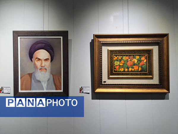 نمایشگاه آثار هنری تجسمی بسیج هنرمندان قم