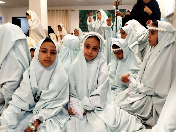 جشن تکلیف برای ۳۶۰ دانش‌آموز پایه سوم شهرستان فاروج