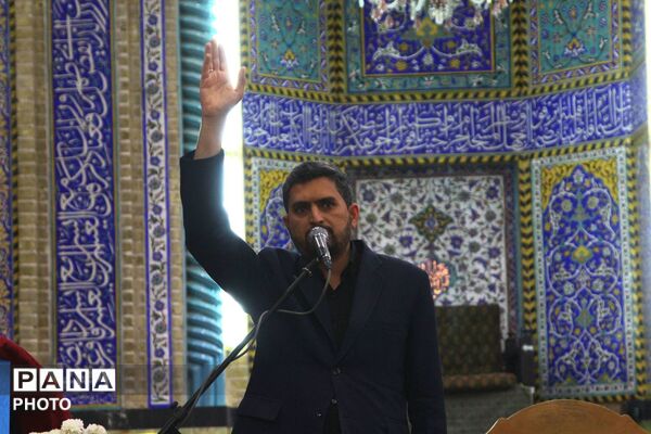 هفتمین روز بزرگداشت امام امت در مسجد روضه محمدیه یزد