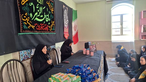لحظات فاطمی در مدرسه شهید قنبری لاله تبریز
