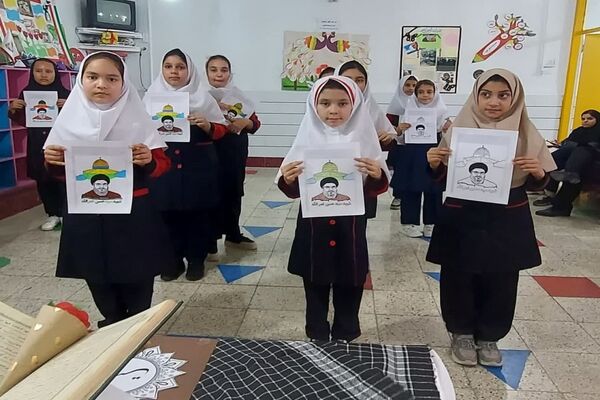 دانش‌آموزان بهبهانی فریاد «مرگ بر اسرائیل» سر دادند