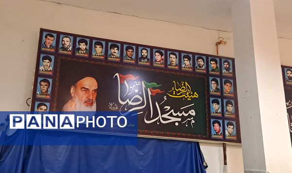 ضیافت افطاری و قرائت جزء هفتم قرآن کریم در مسجدالرضای نیشابور 