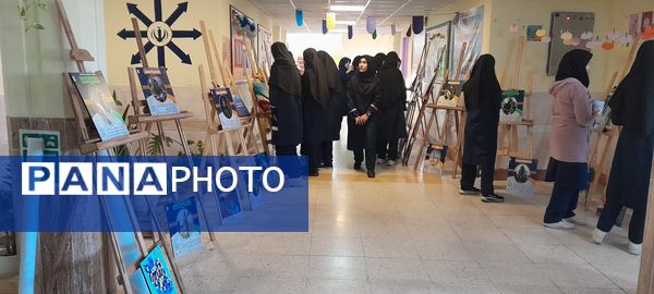 گرامیداشت هفته پدافند غیرعامل در دبیرستان فرزانگان استعداد درخشان شهرستان ملارد